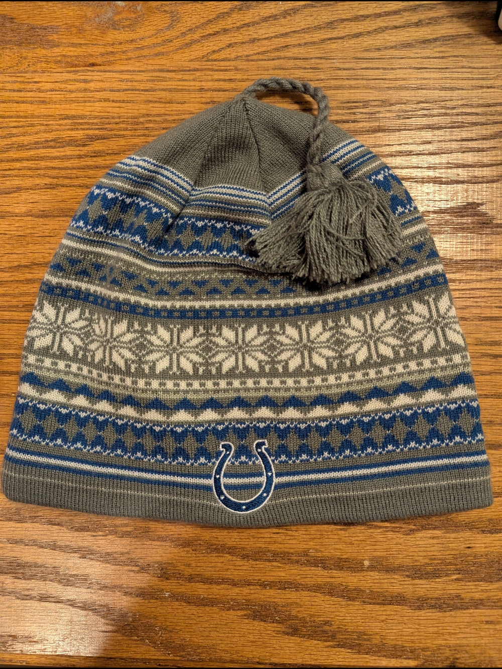 New Era Indianapolis Colts 2021 Sideline Historic Reebok Knit Beanie Blue & Gray